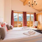شاليه Racers Retreat #5