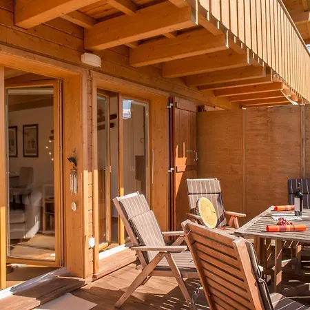 Chalet Racers Retreat #5 *